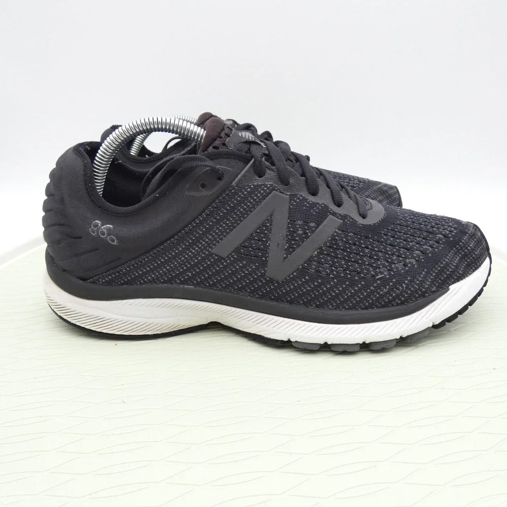 New Balance 860 V10 Mens 10 Athletic Running Shoes Black White - No In Soles